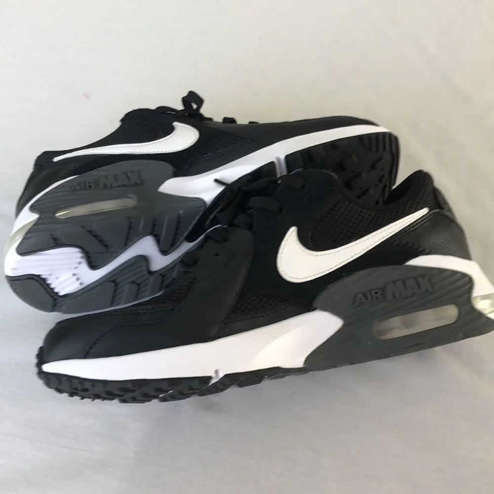 Nike air max men’s sneakers Sz 7.5 like New condition. - Picture 8 of 17